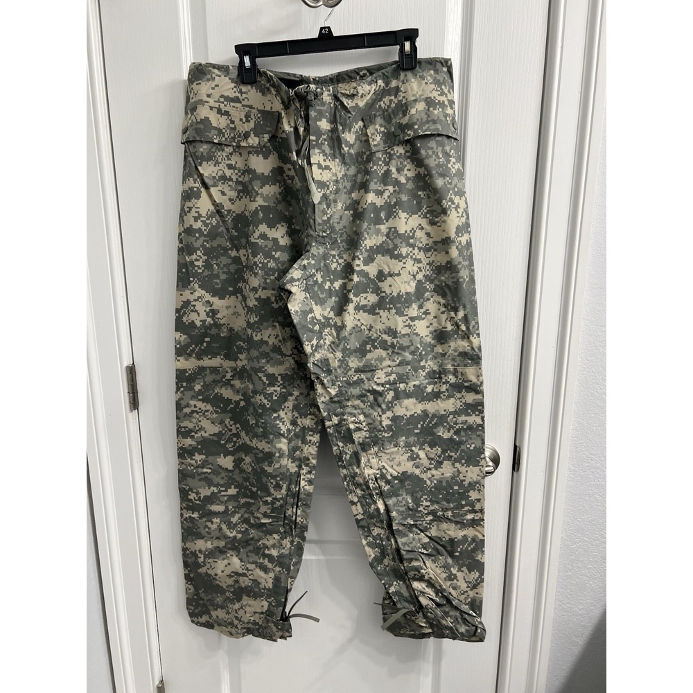 URC INDUSTRIES, INC. TROUSERS , IMPROVED RAINSUIT SPM1C1-08-D-N023 Size Medium